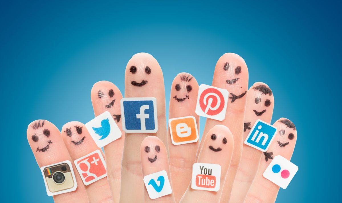 Social Media at your fingertips